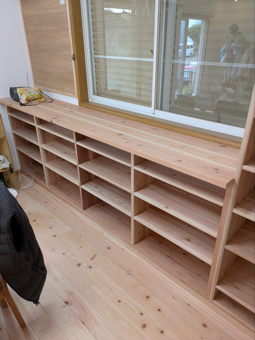 オーダー家具　オリジナル家具　国産材　杉板　工務店　建築　大工　家具屋　新城市　豊川市　豊橋市　蒲郡市　湖西市　浜松市 画像